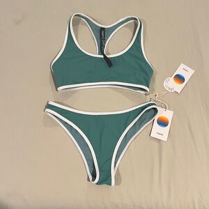 NWT Vuori TIPPED Bikini Top and Bottom Size S in Green and White.